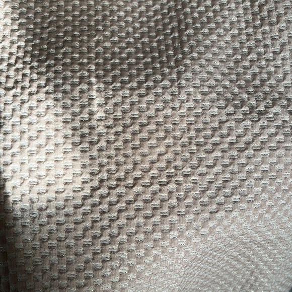 Peach and Gold Pleated A Line H&M midi skirt - Picture 4 of 4